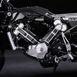 Anor heta motorcykel babes