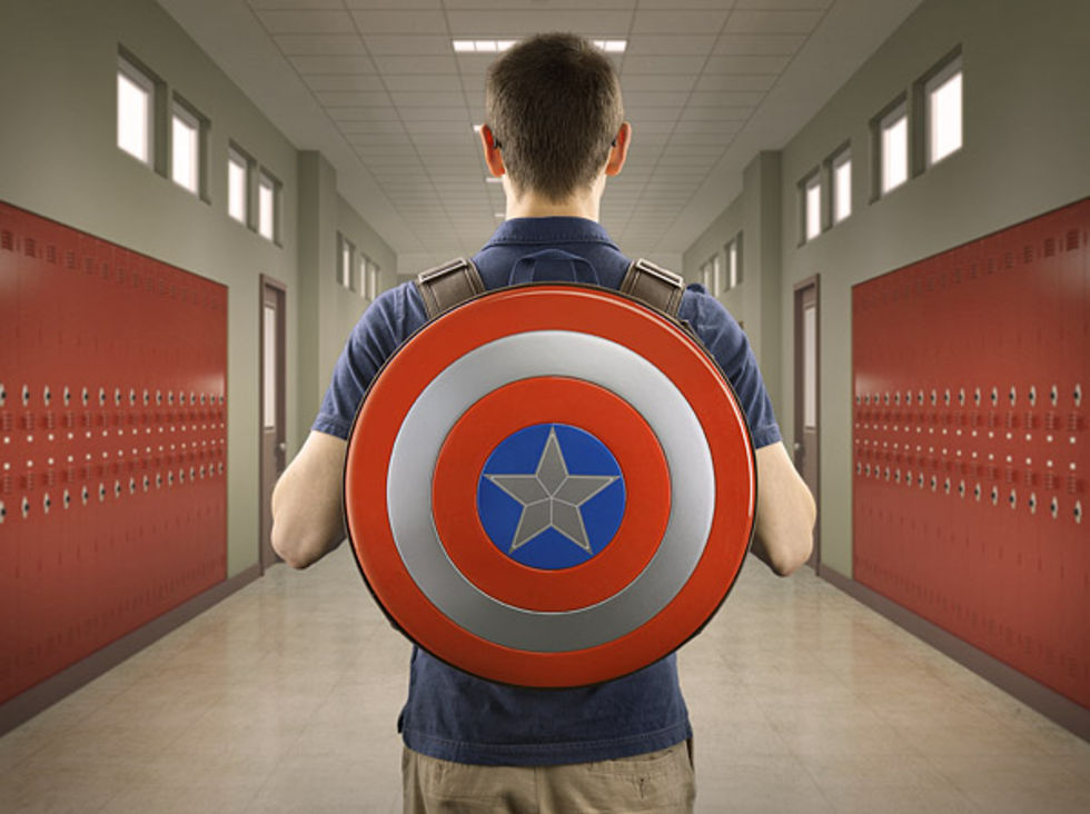 En Captain America rygga. Bli ballast i plugget? | Feber Pryl En Captain America rygga. Bli ballast i plugget? | Feber Pryl