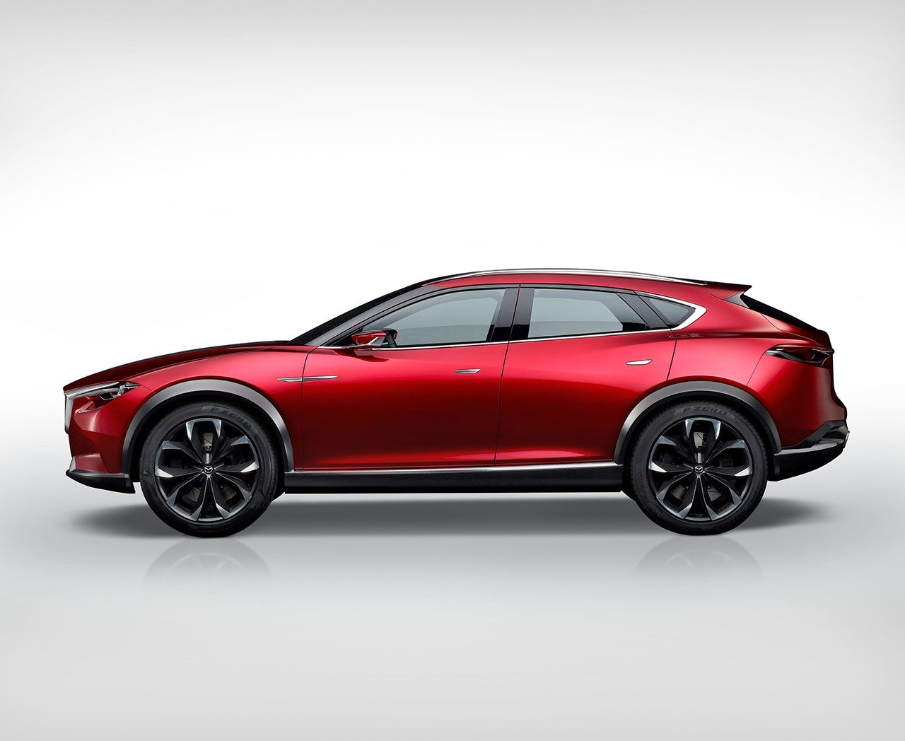 Nya bilar suv mazda