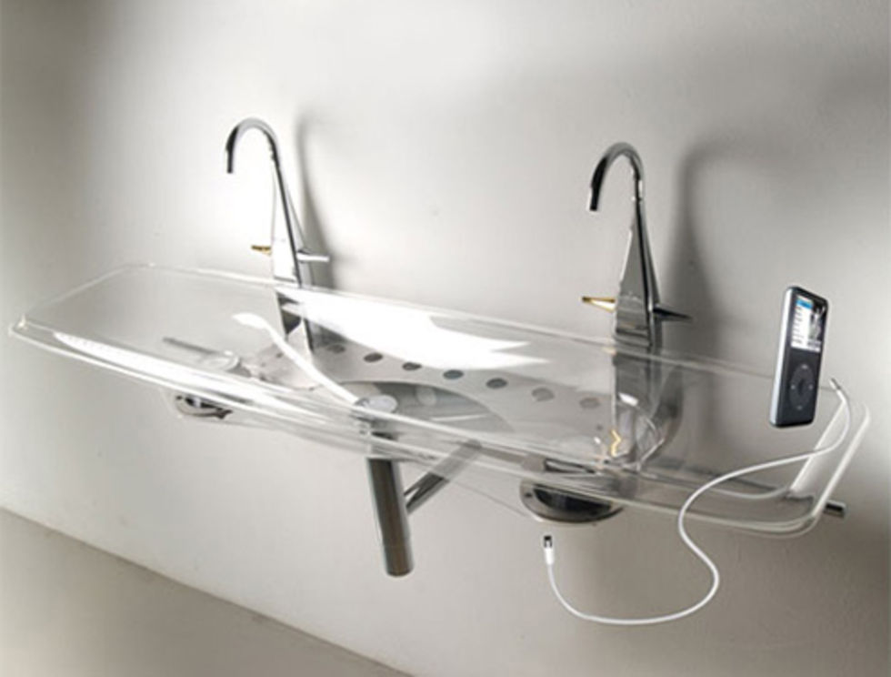 Wet x light handfat med inbyggda högtalare. ha ett litet disco i ...