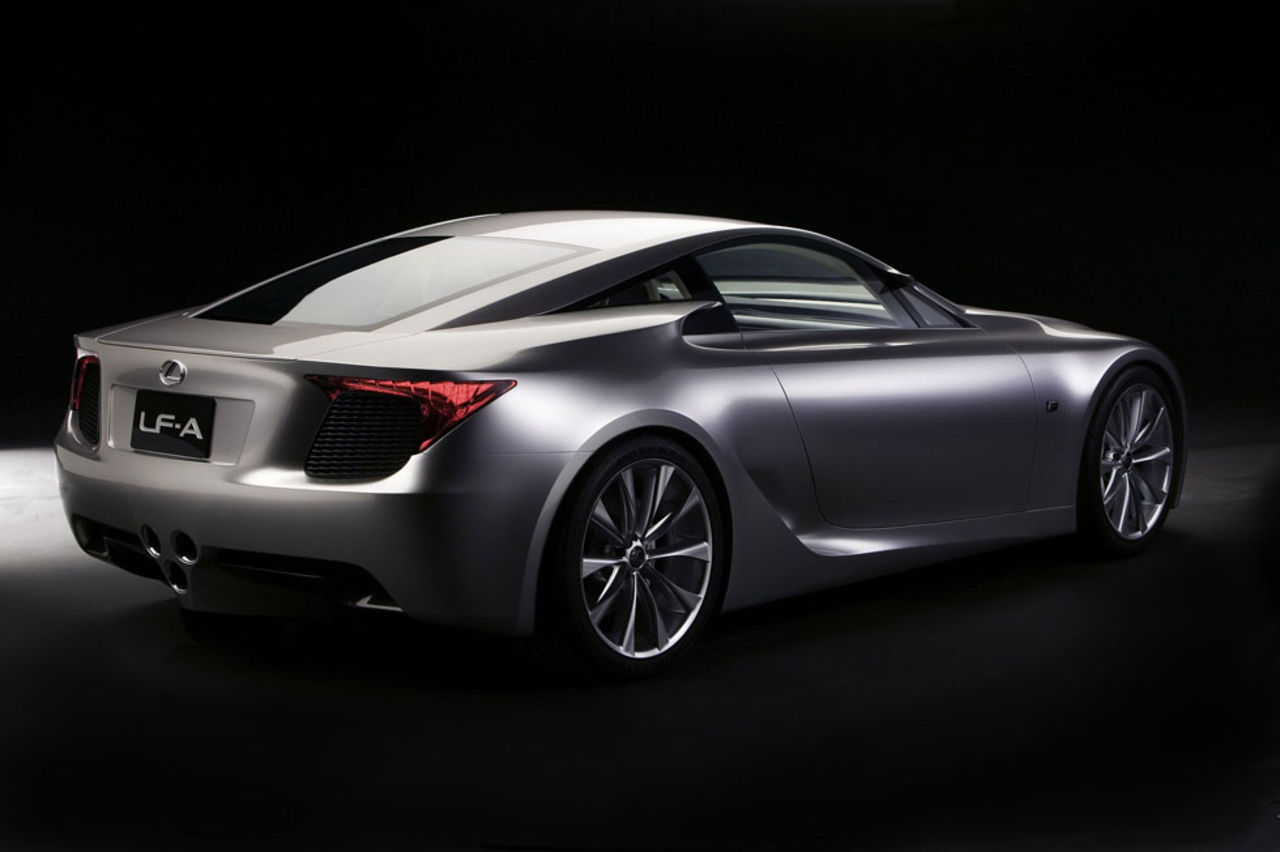 Produktionsklar Lexus LF-A visas i oktober