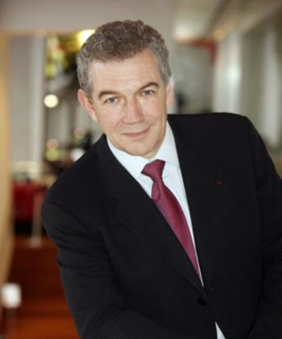 GM och PSA avskedar sina VD:s