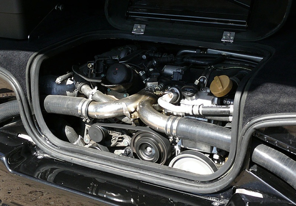 VW Multivan med Porsche-motor