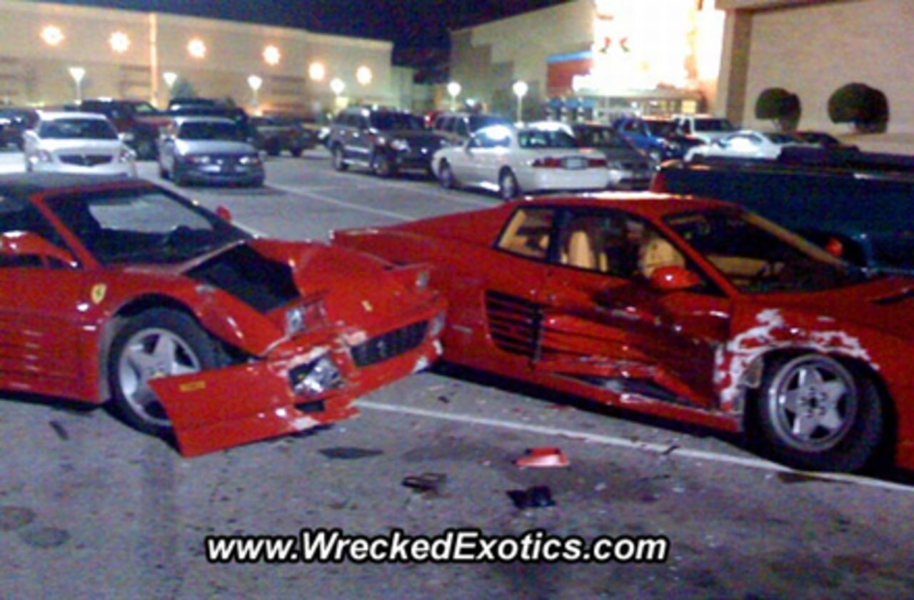 Lånade ut två Ferraris..