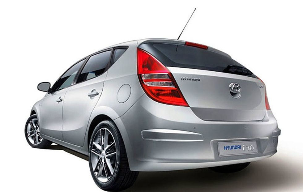 Kia Ceed får konkurrens av Hyundai i30. Hyundai slutar