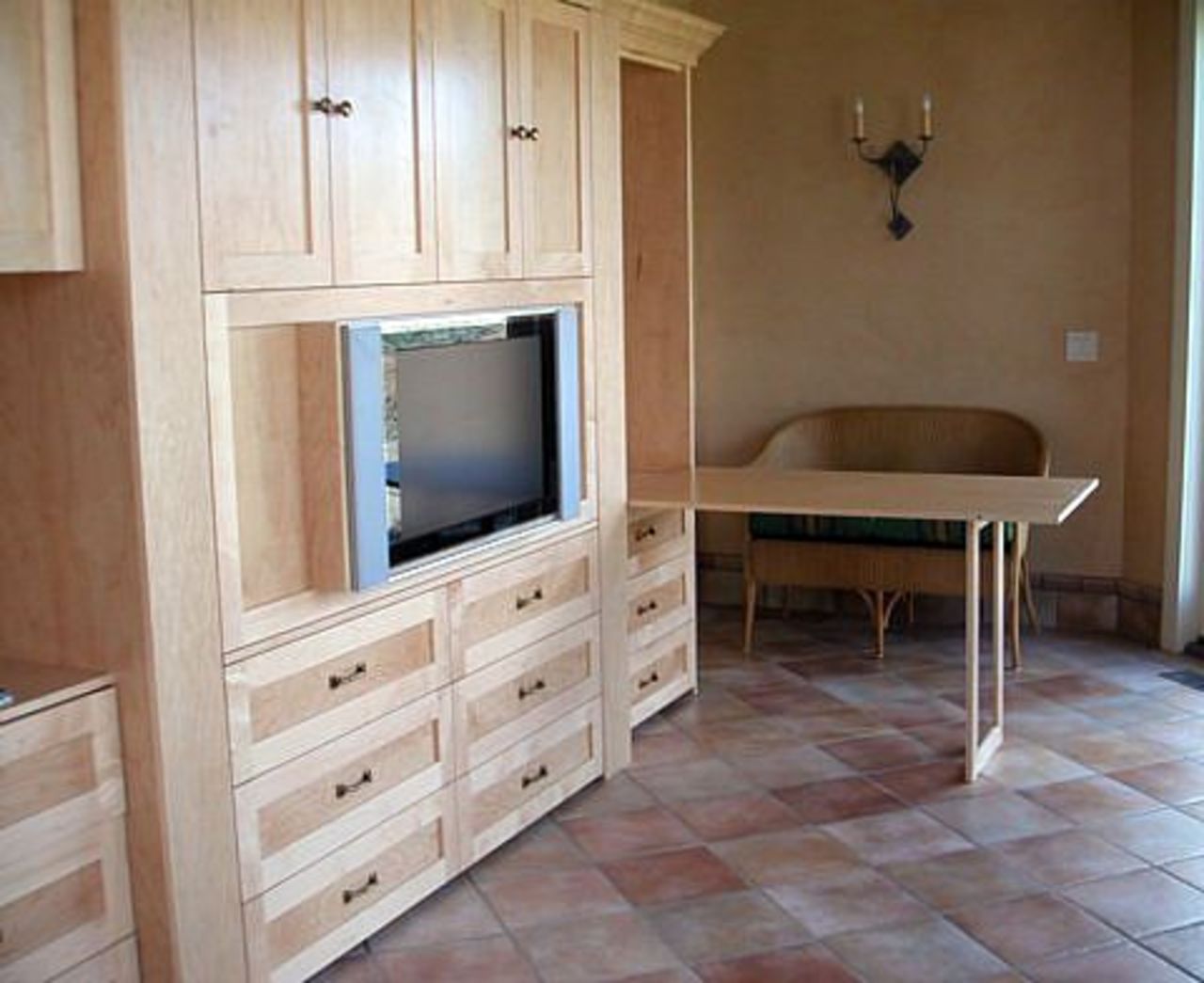 Göm TVn under sängen