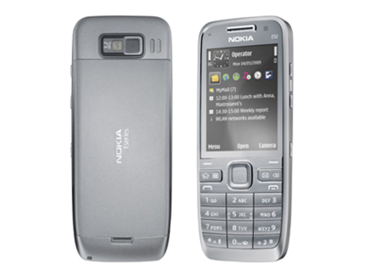 Nokia E52