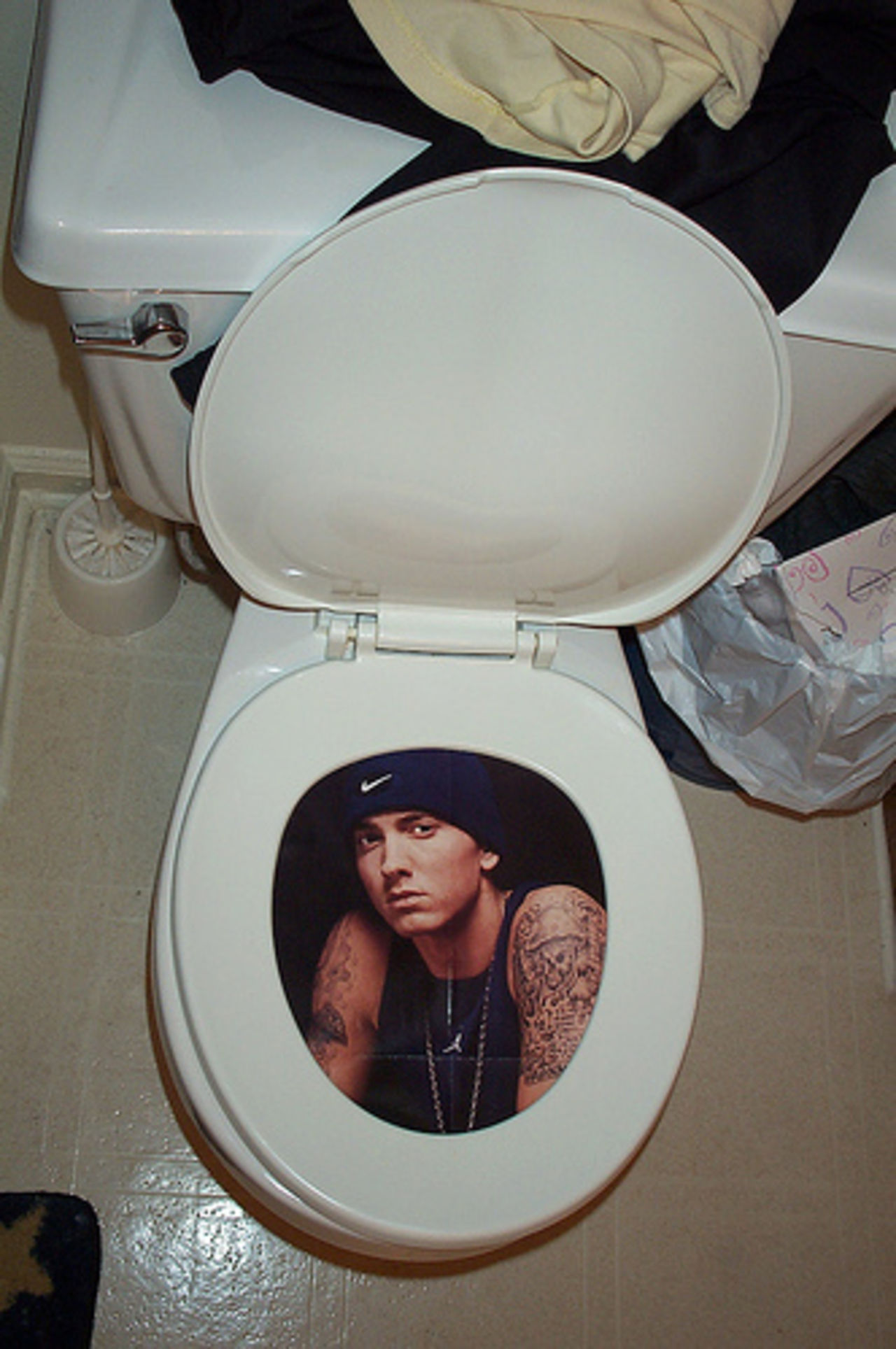 Eminem gör iPhone-spel