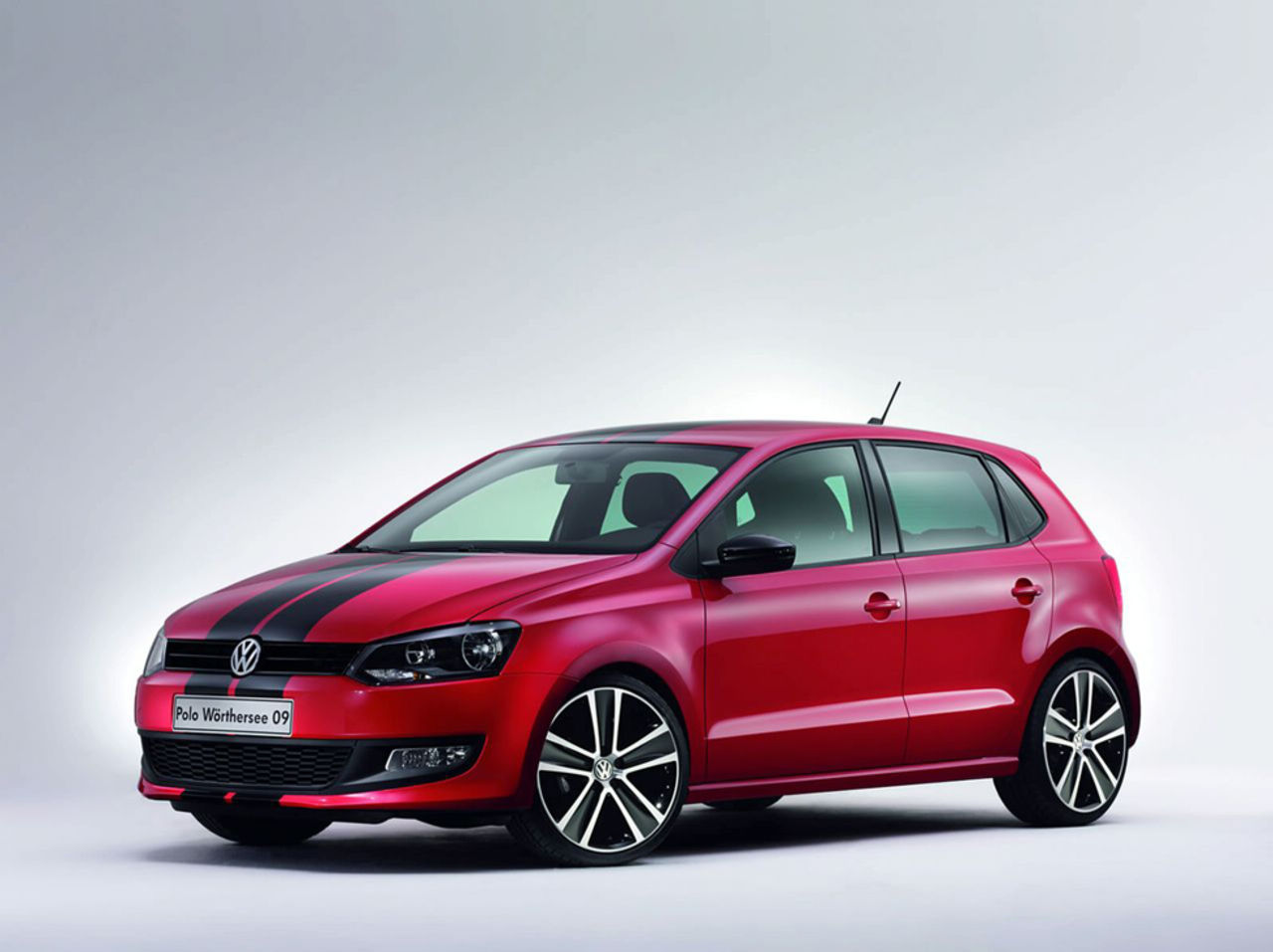 Nya VW Polo dressad som en GTI