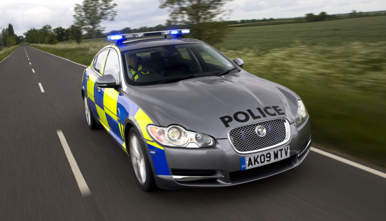 Jaguar XF som polisbil