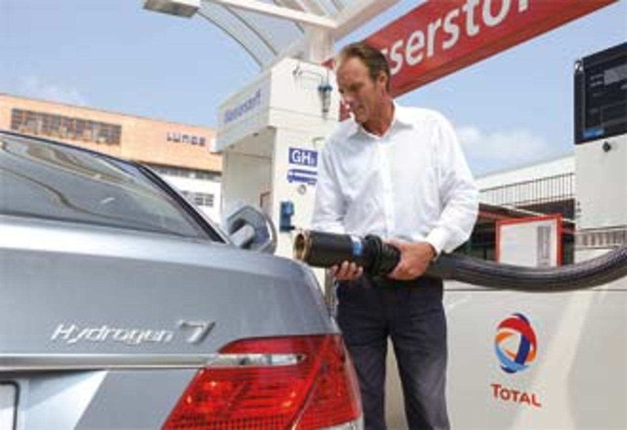 BMW-Daimler hybrid inom 3 år