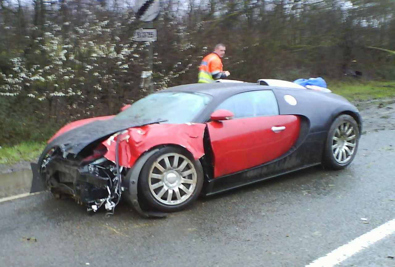Bugatti Veyron 0 – Dike 1