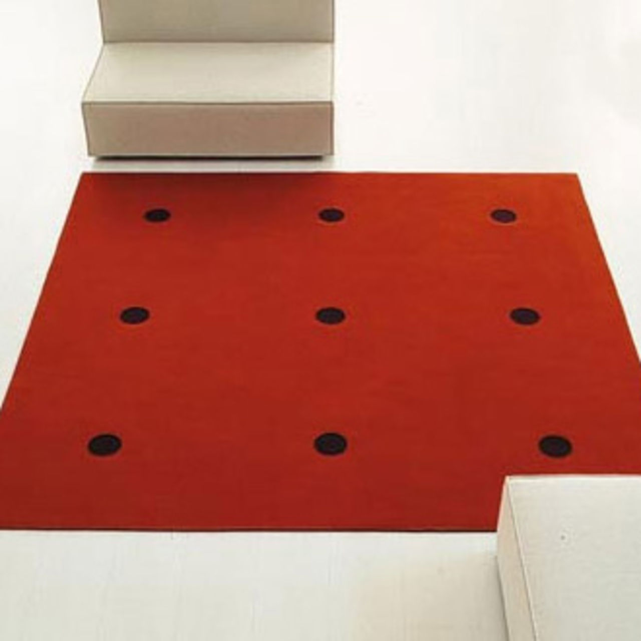 Paola Lentris Centro Rug