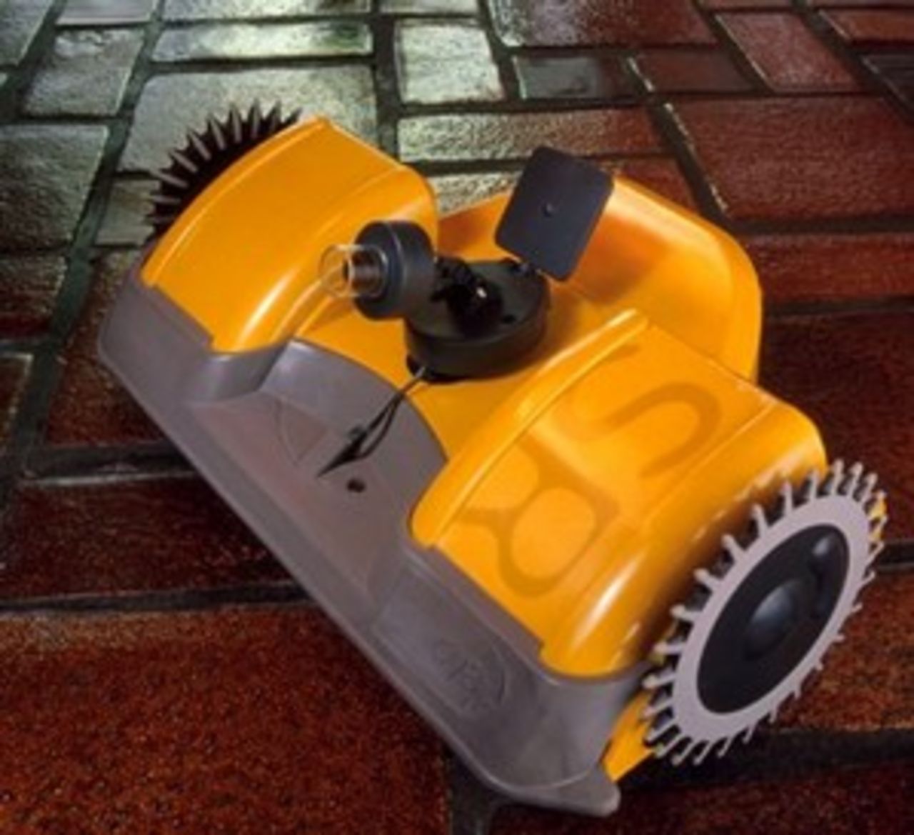 Spy-Cye - en rullande övervakningsrobot 