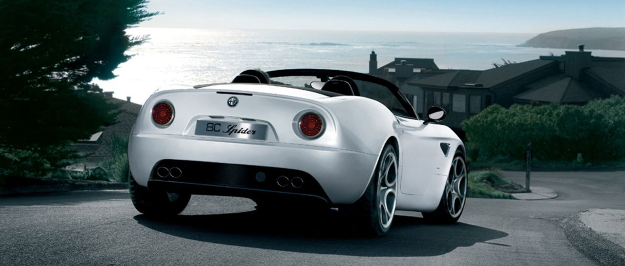Alfa 8C Spider