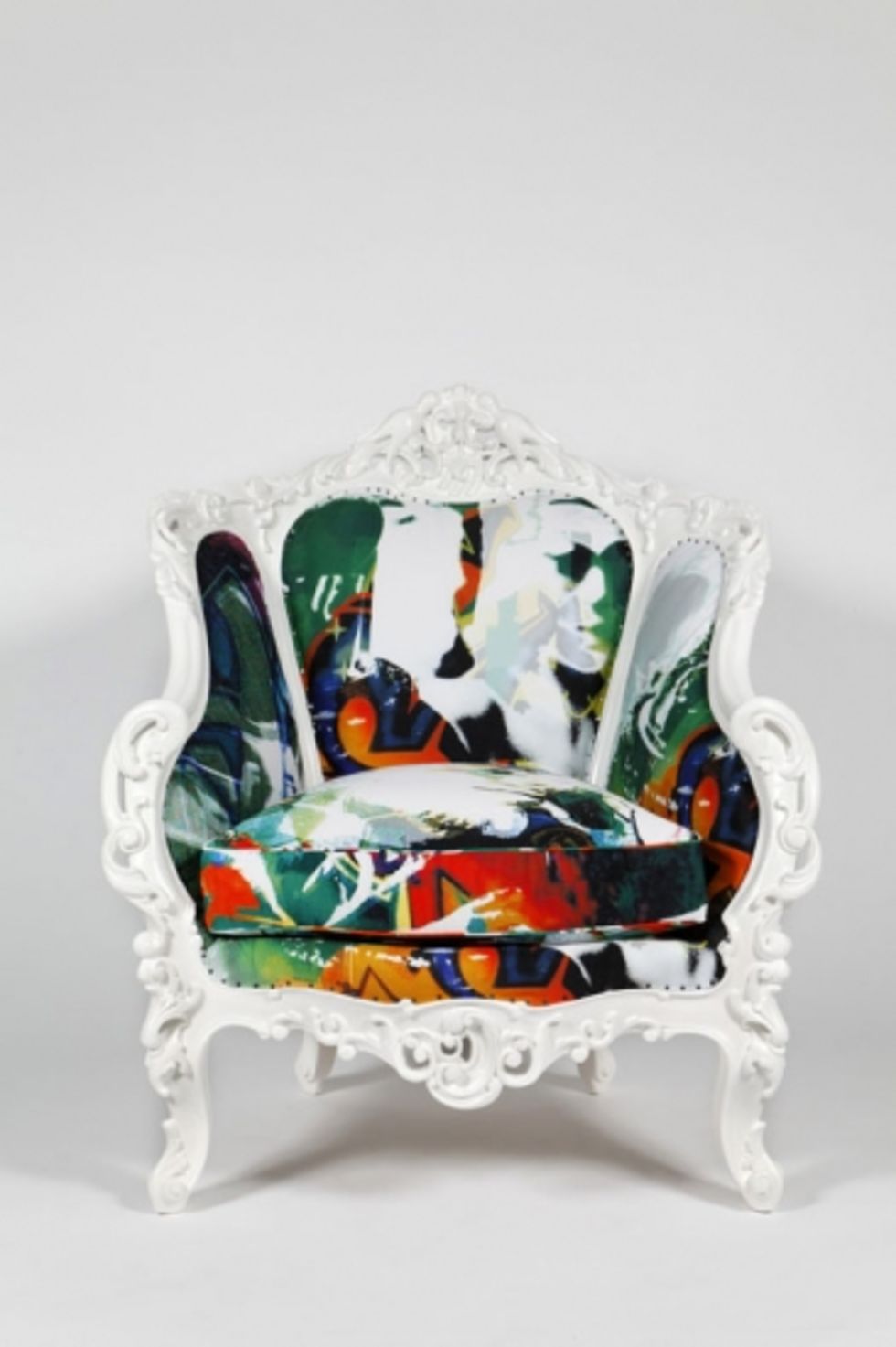 Graffiti på möbler