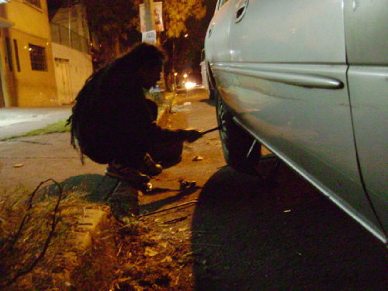 Män löper större risk än kvinnor att bli skadade