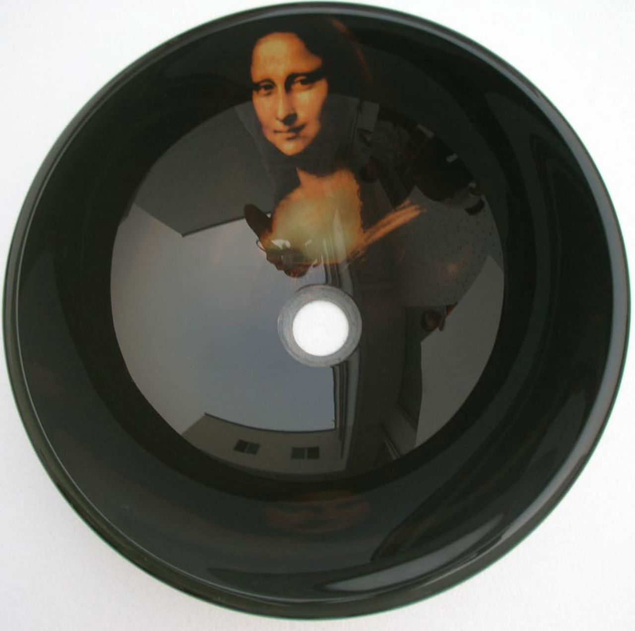 Borsta tänderna med Mona Lisa