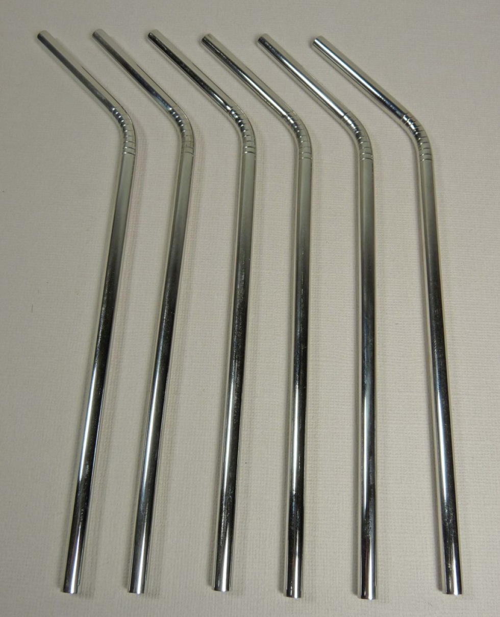 Sugrör att återanvända. Men känns de sköna mot tänderna? | Feber / Hem