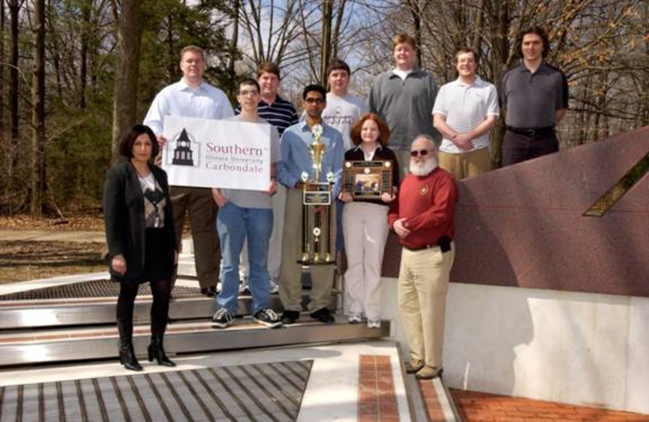 Studenter möter hackers i säkerhetskraftmätning