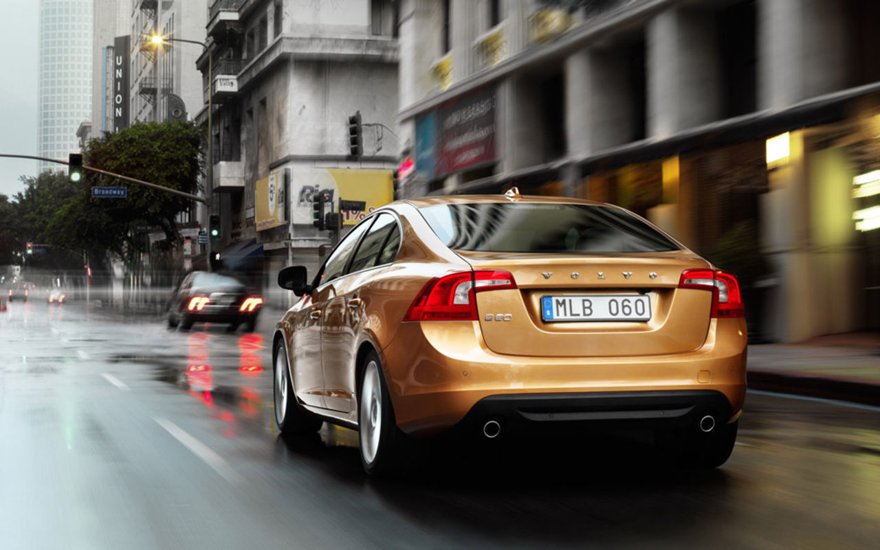 Volvo V60 kommer i höst