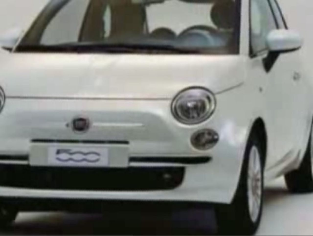 VIDEO: Fiat 500