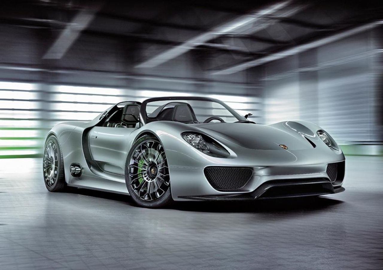 Porsches nya superbil 918 Spyder Concept