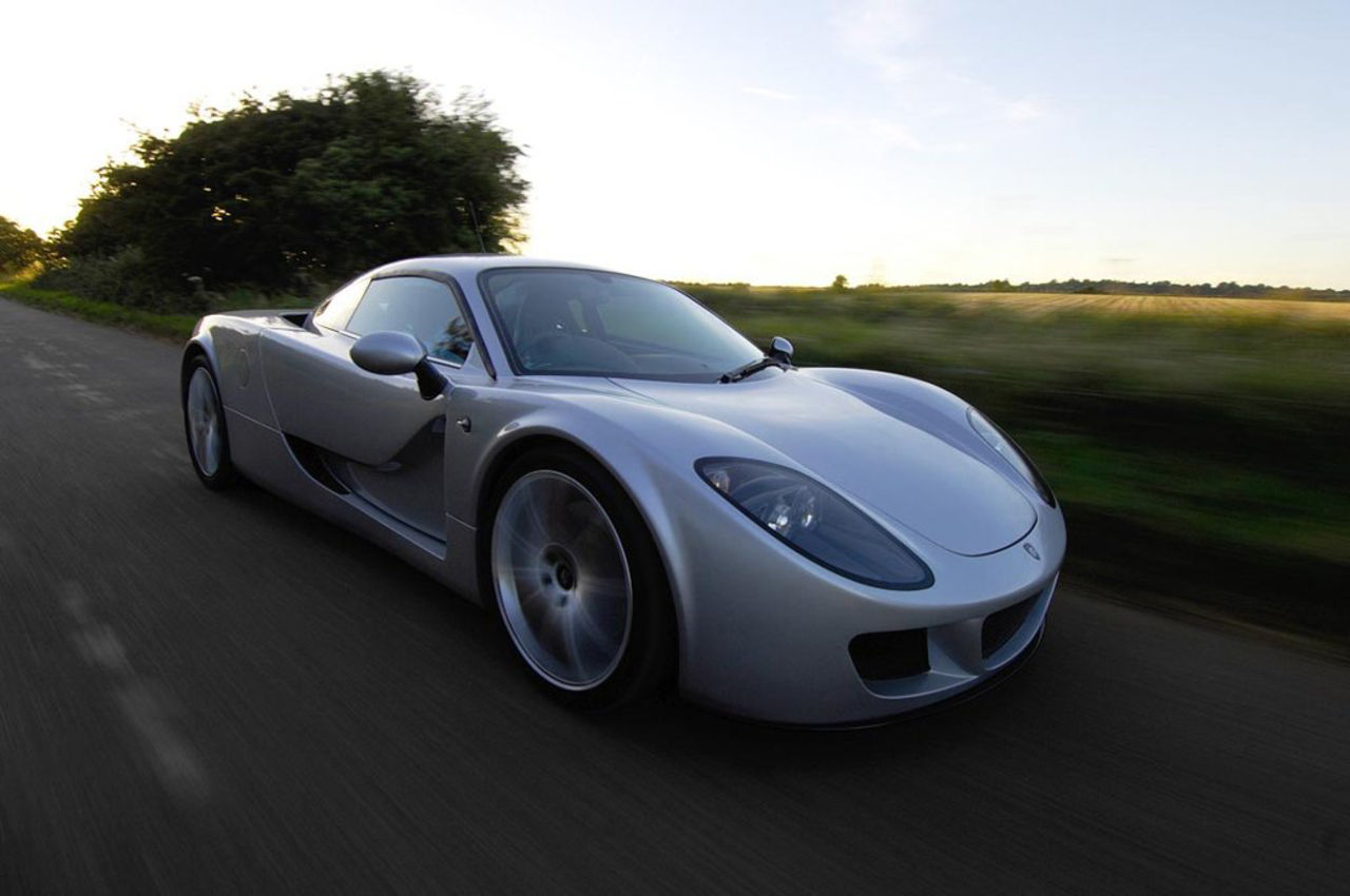 Ginetta och Farbio slår sig samman