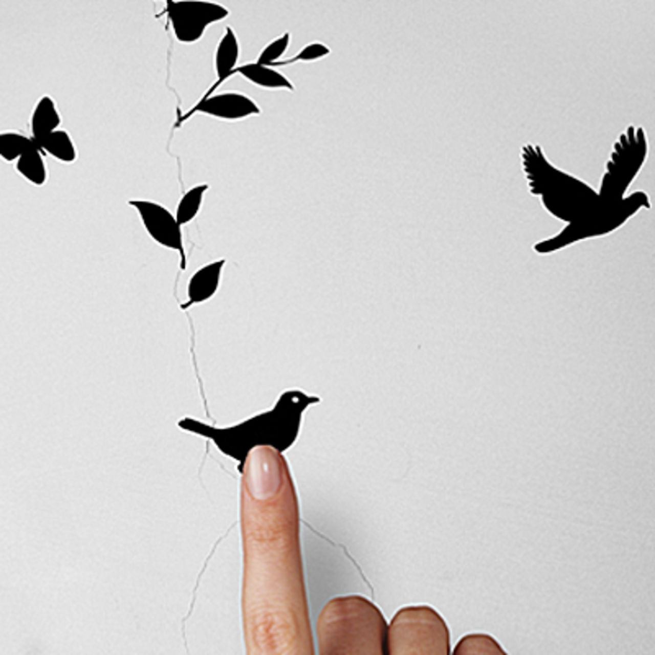 Dölj inte sprickorna i väggen