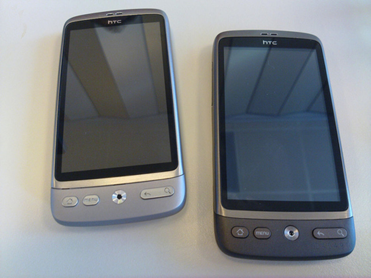 HTC Desire i silverskrud
