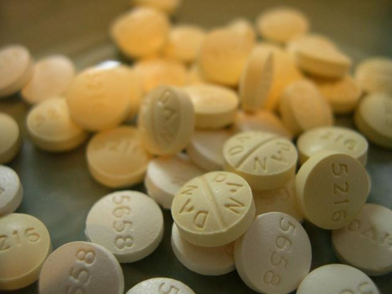 Vi ger våra barn mer medicin