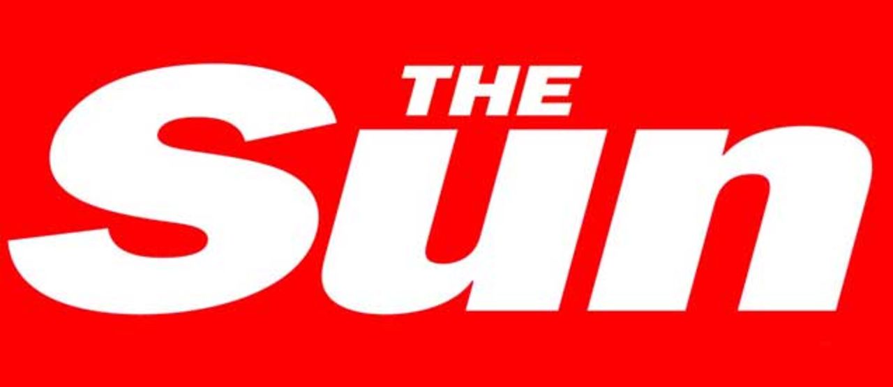 Tidningen The Sun börjar med 3D-tjejer