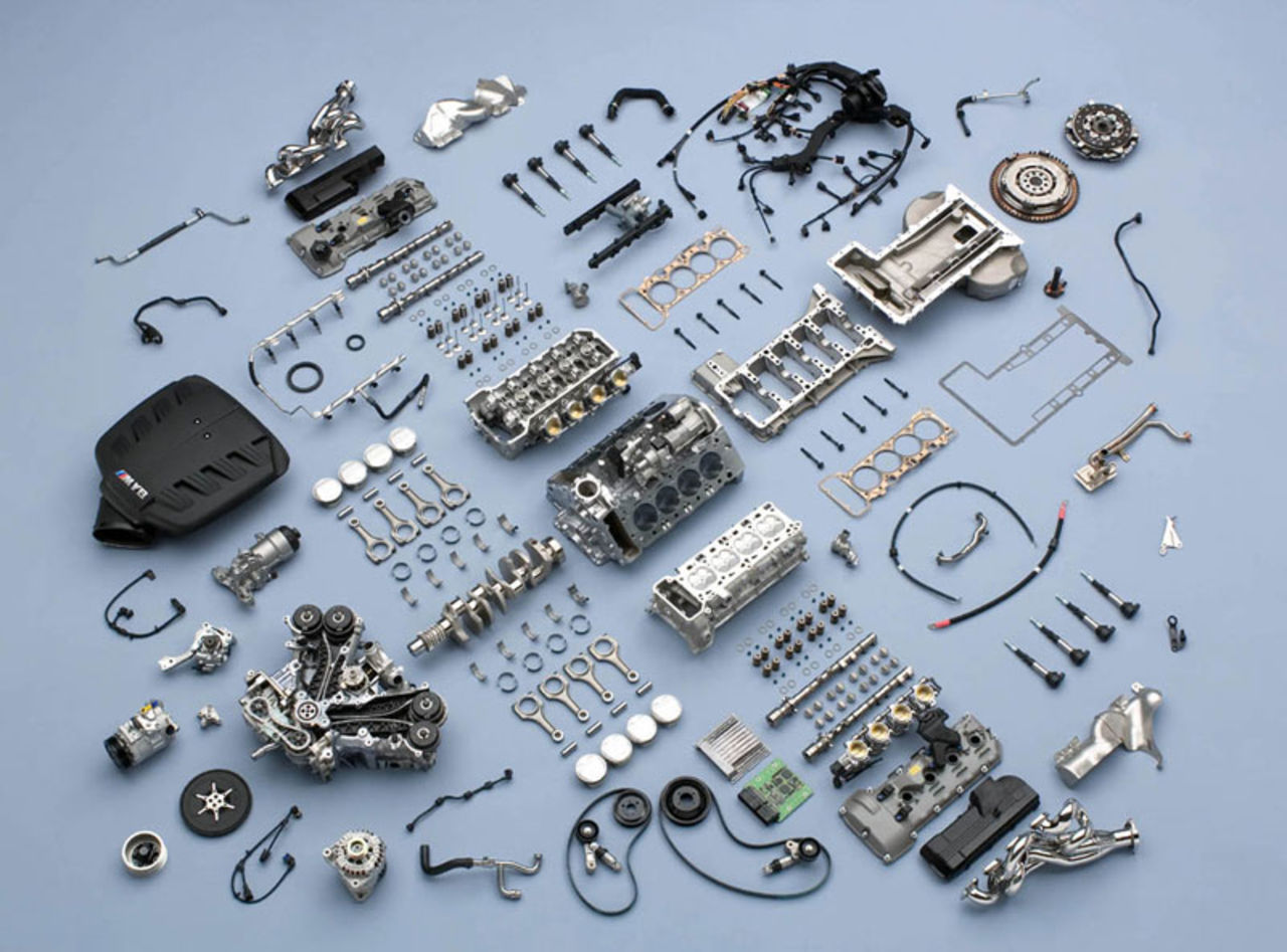 Nya M3 V8:an i detalj