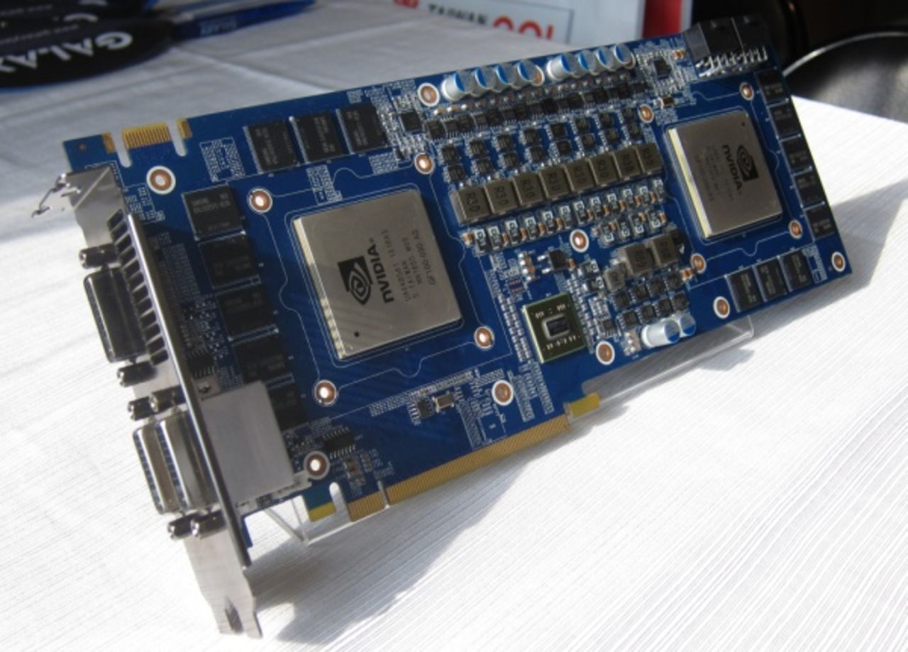 Galaxy visar dual GTX 470 prototyp