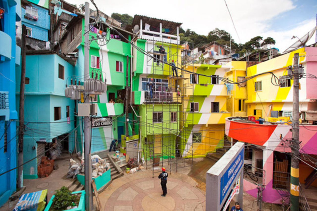 Favela Painting