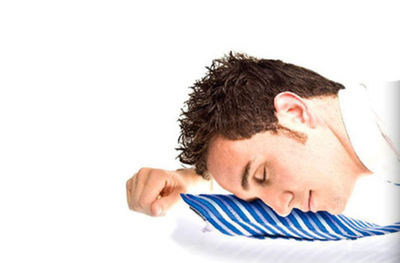 Pillow Tie - när du vill sova på jobbet