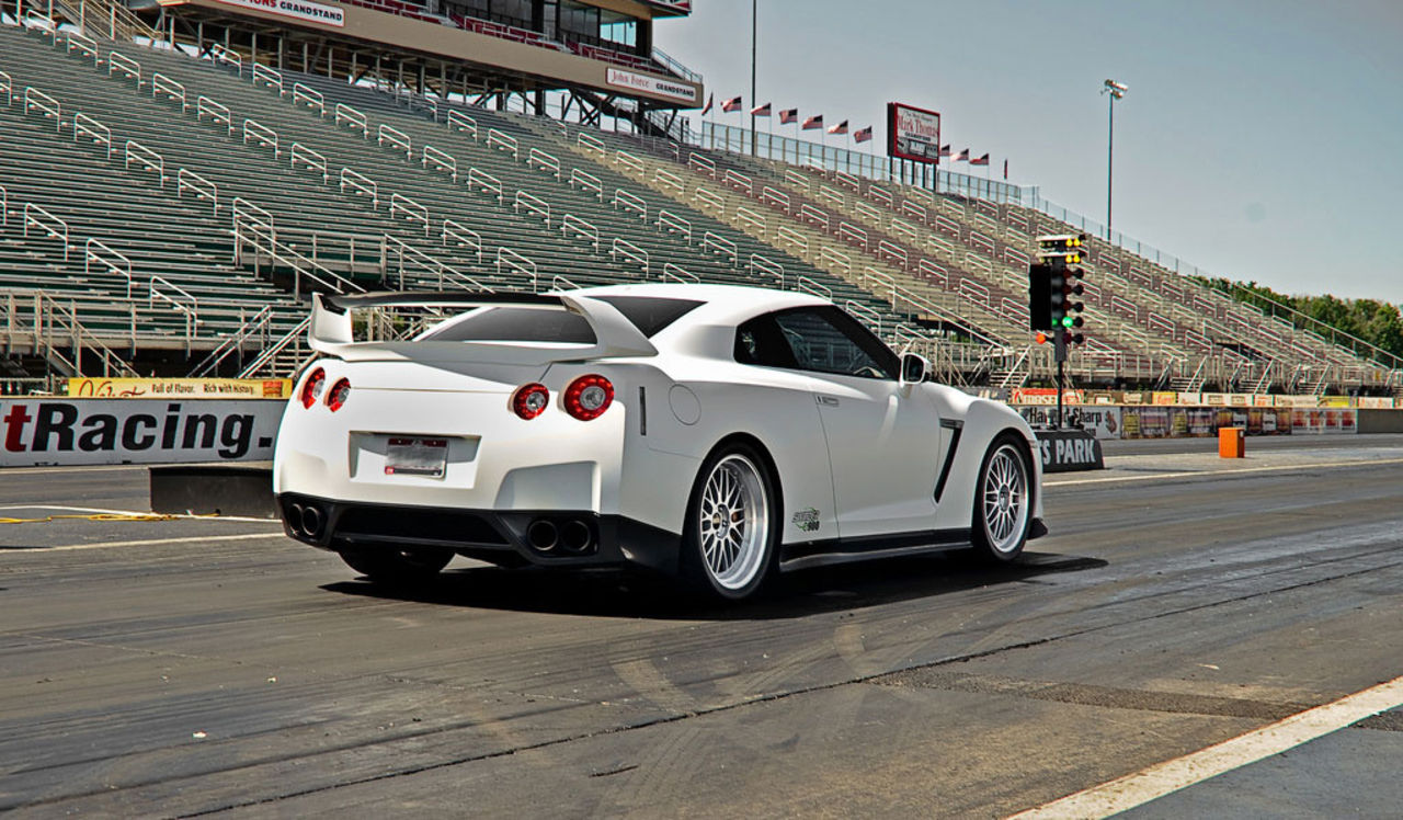 Switzer släpper etanoldriven GT-R
