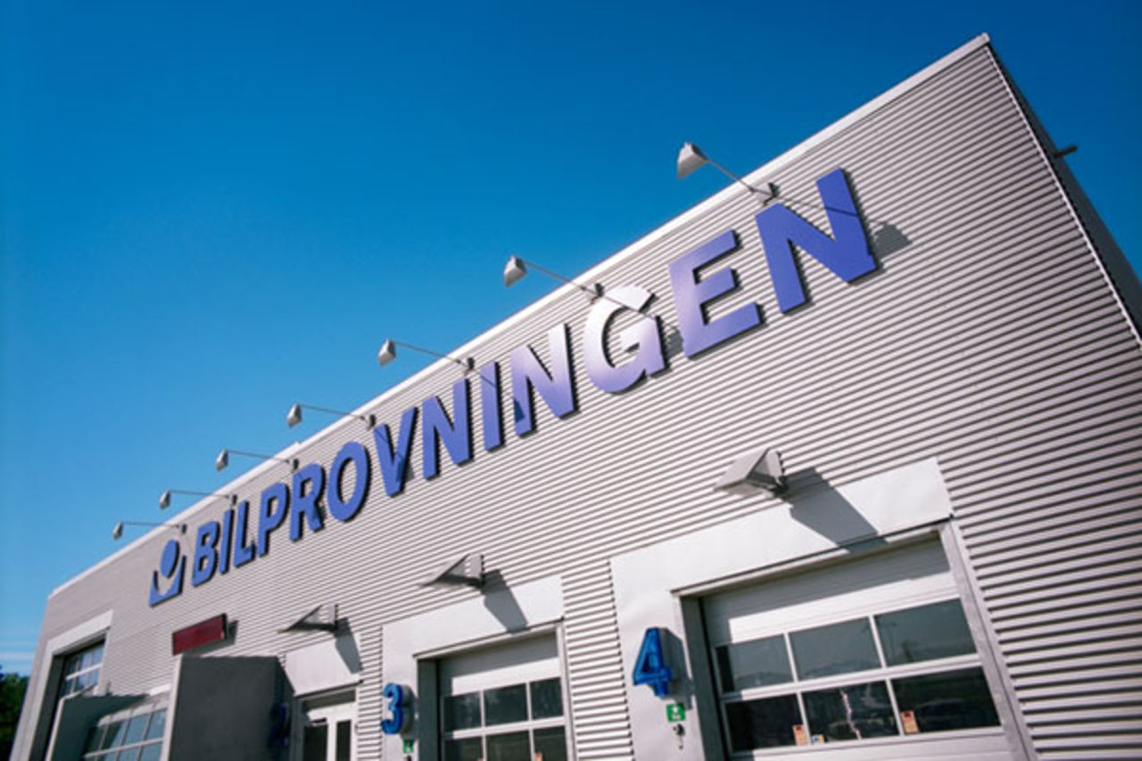 Imorgon försvinner Bilprovningens monopol