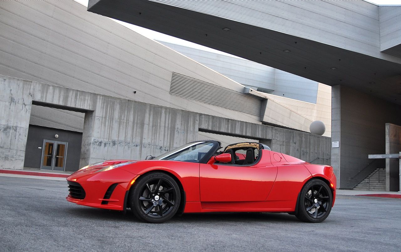 Tesla släpper Roadster 2.5