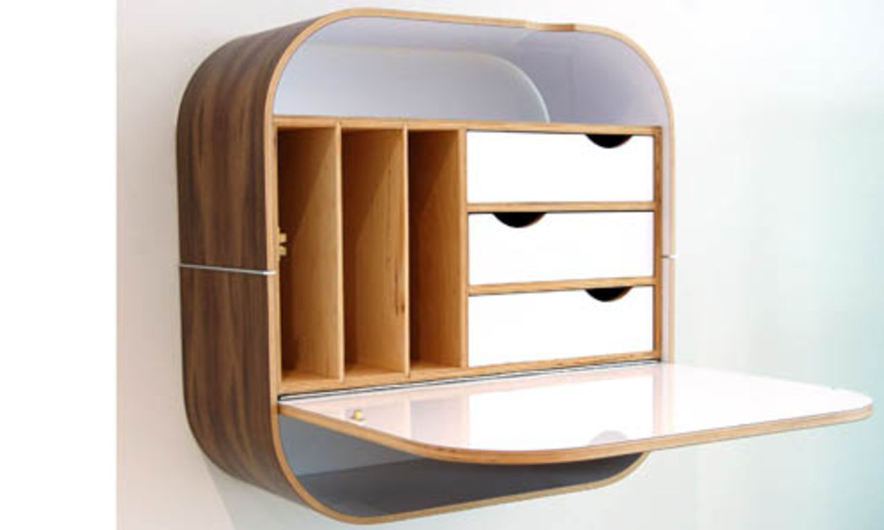 Vägghängt skrivbord