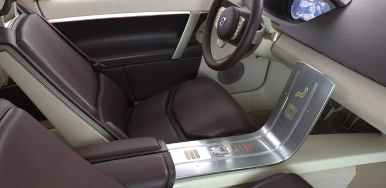 Volvo behöver en lyxbil tycker Li Shufu