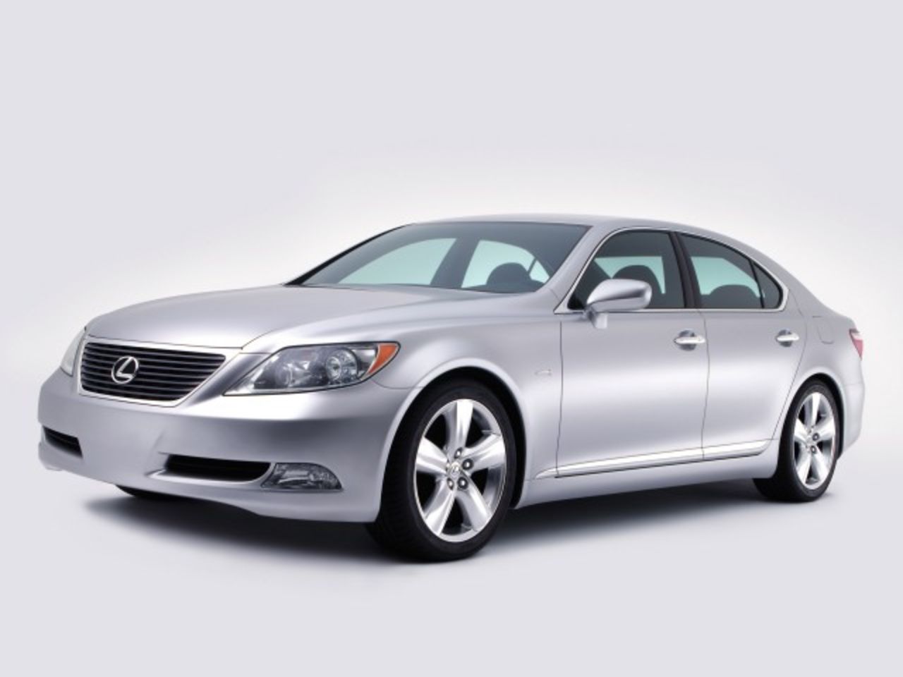 Lexus LS460 World Car of the Year