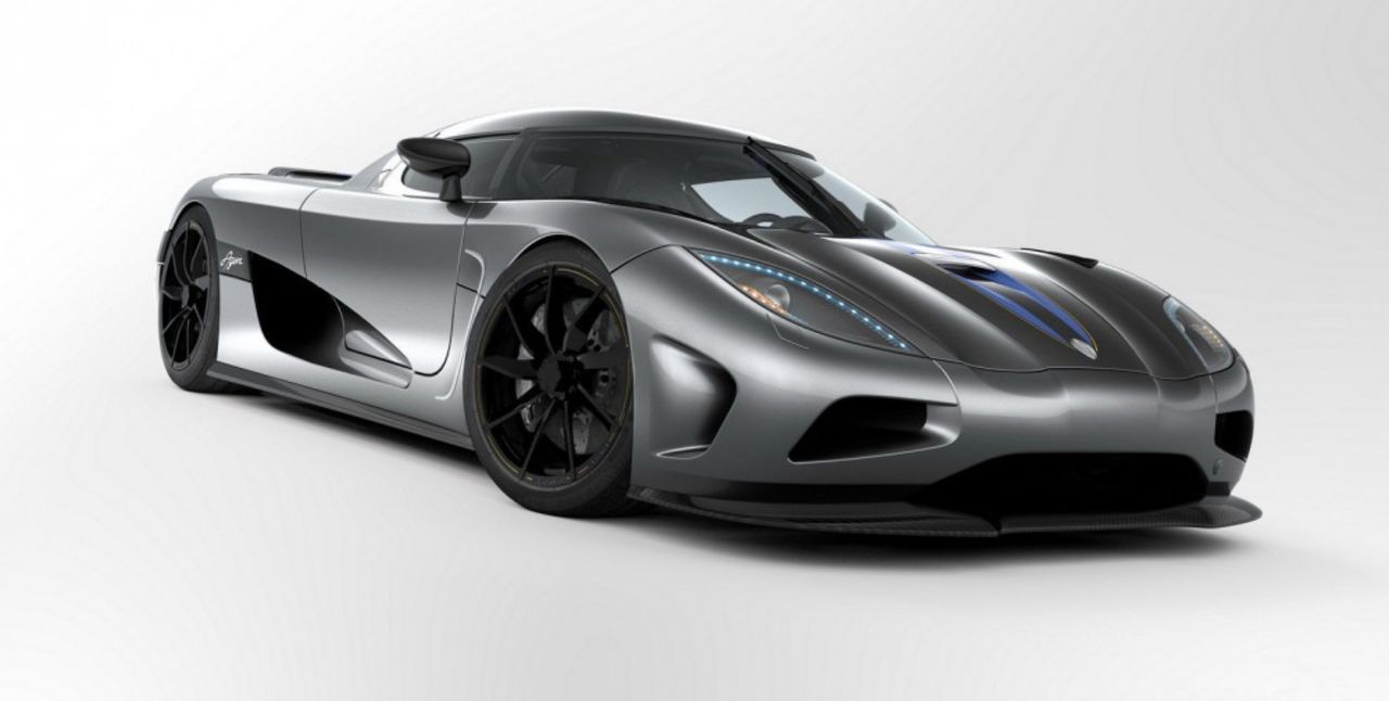 21-årig student har 30 lyxbilar i sitt garage