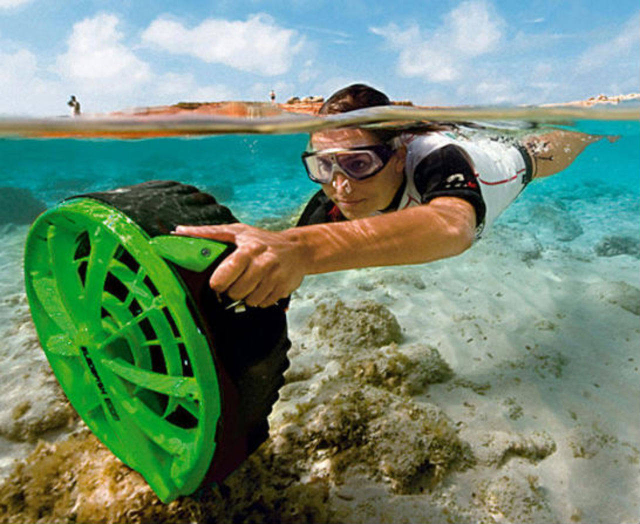 Bladefish tar dig fram under vattnet