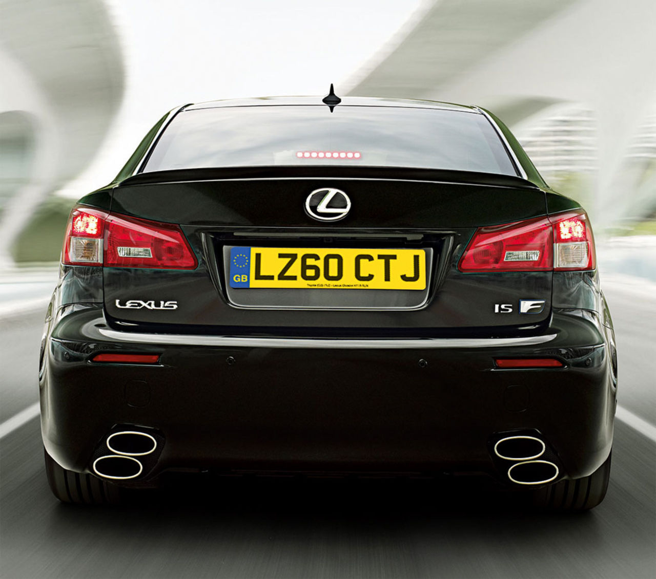 IS F klarar nu avgaskraven