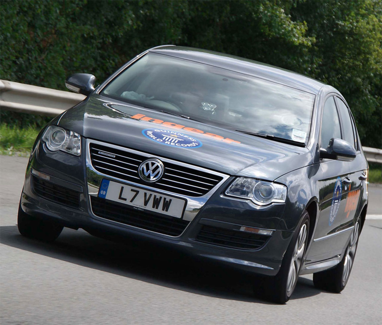 Passat kom 245,6 mil - på en tank!