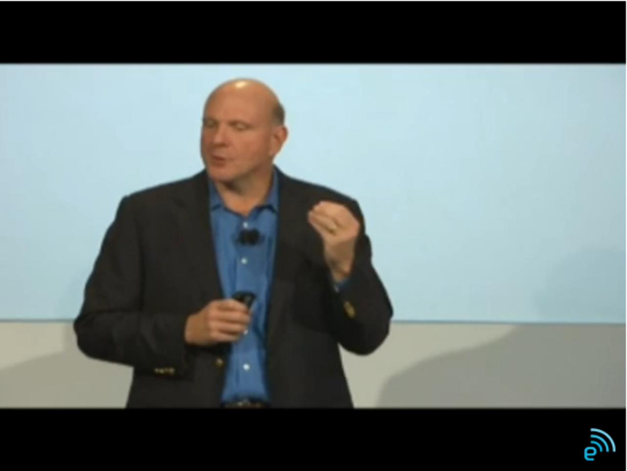 Se WP7-lanseringen med Steve Ballmer