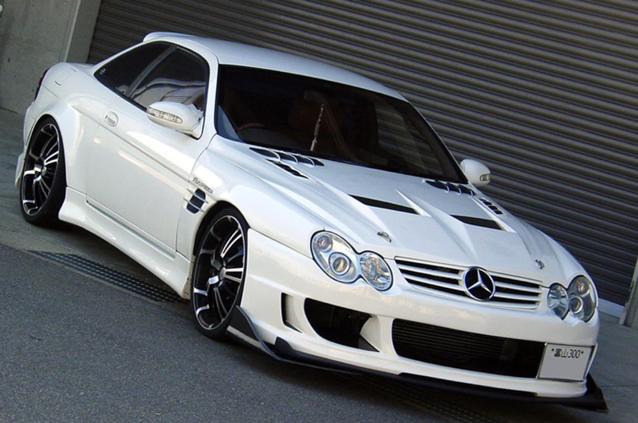 Mercedesifierad Lexus