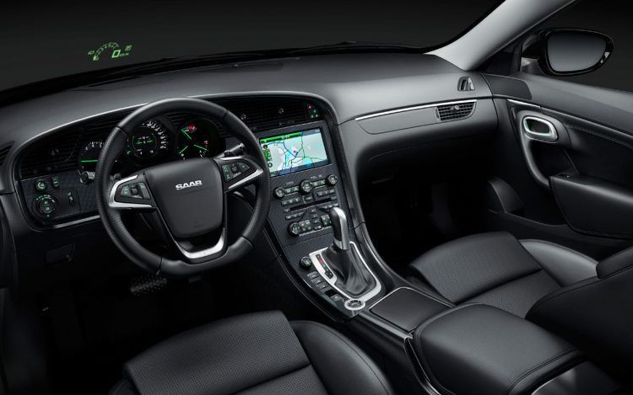 Saab 9-5 inte tillräckligt premium