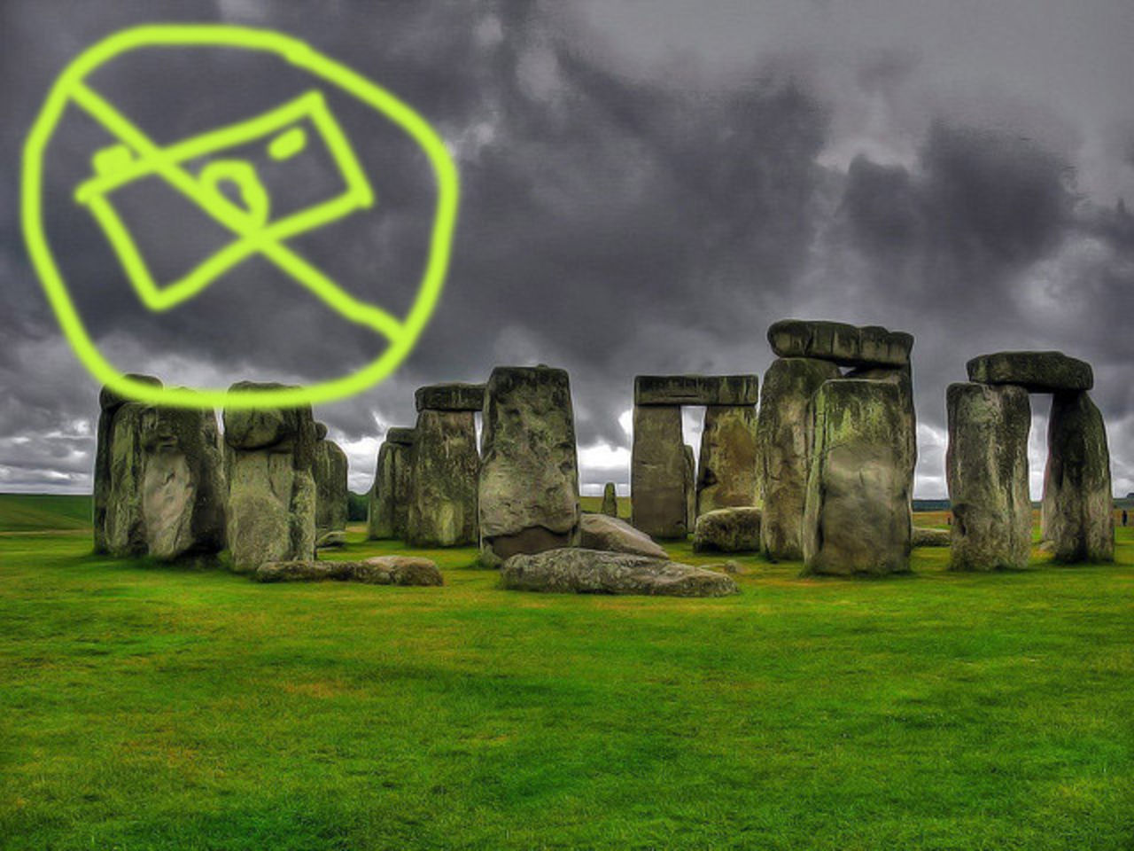 Olagligt att sälja bilder på Stonhenge